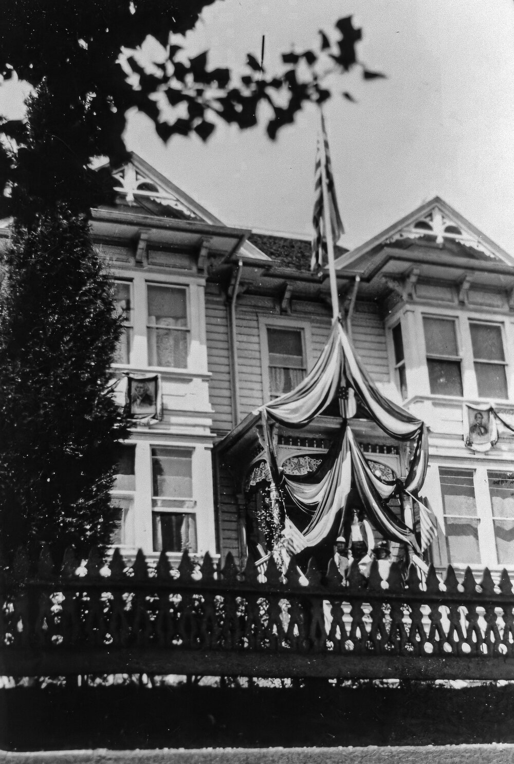  - Though the Royal Olive Manor was purchased and turned into a Bed and Brunch by the Zelinsky family in 2019, the home dates back to the late 1800’s. The home was originally built by George Hale, who owned one of the towns first lumber and sawmill businesses, in 1880. We named her The Royal Olive Manor in honor of the original owner’s daughter, and long time resident, Olive Sarah Hale Knudsen. When we bought the property, we knew we wanted to carry on their legacy as hospitable and gracious hosts. At the Royal Olive Manor, you are always welcome. Day or night, rain or shine… Our home is your home, too.